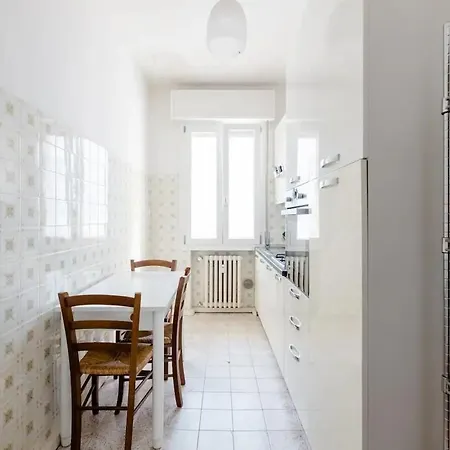 Homestay Spaziosa Matrimoniale Nel Centro Di
